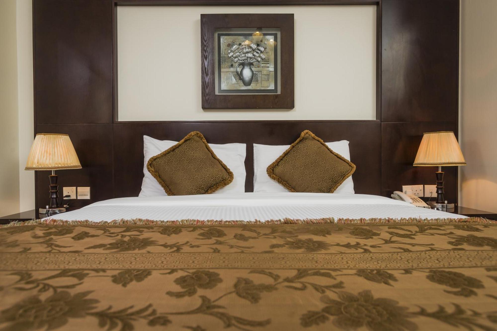Arabian Dreams Hotel Apartments Dubai Ruang foto