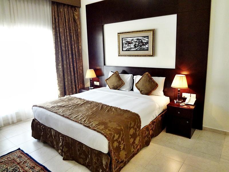 Arabian Dreams Hotel Apartments Dubai Bagian luar foto